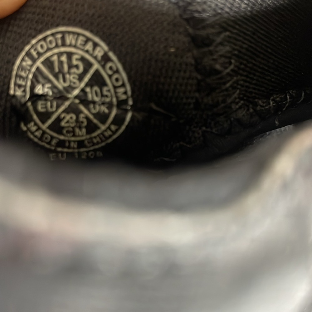 Keen | Men’s Black Aqua Stop Shoes Size 11.5 - Picture 6 of 6